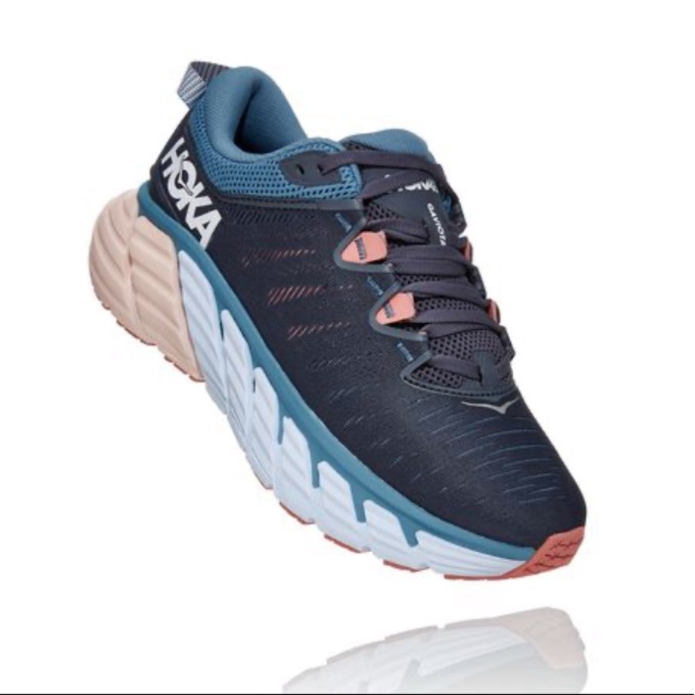 Hoka Gaviota 3 size 7 women’s